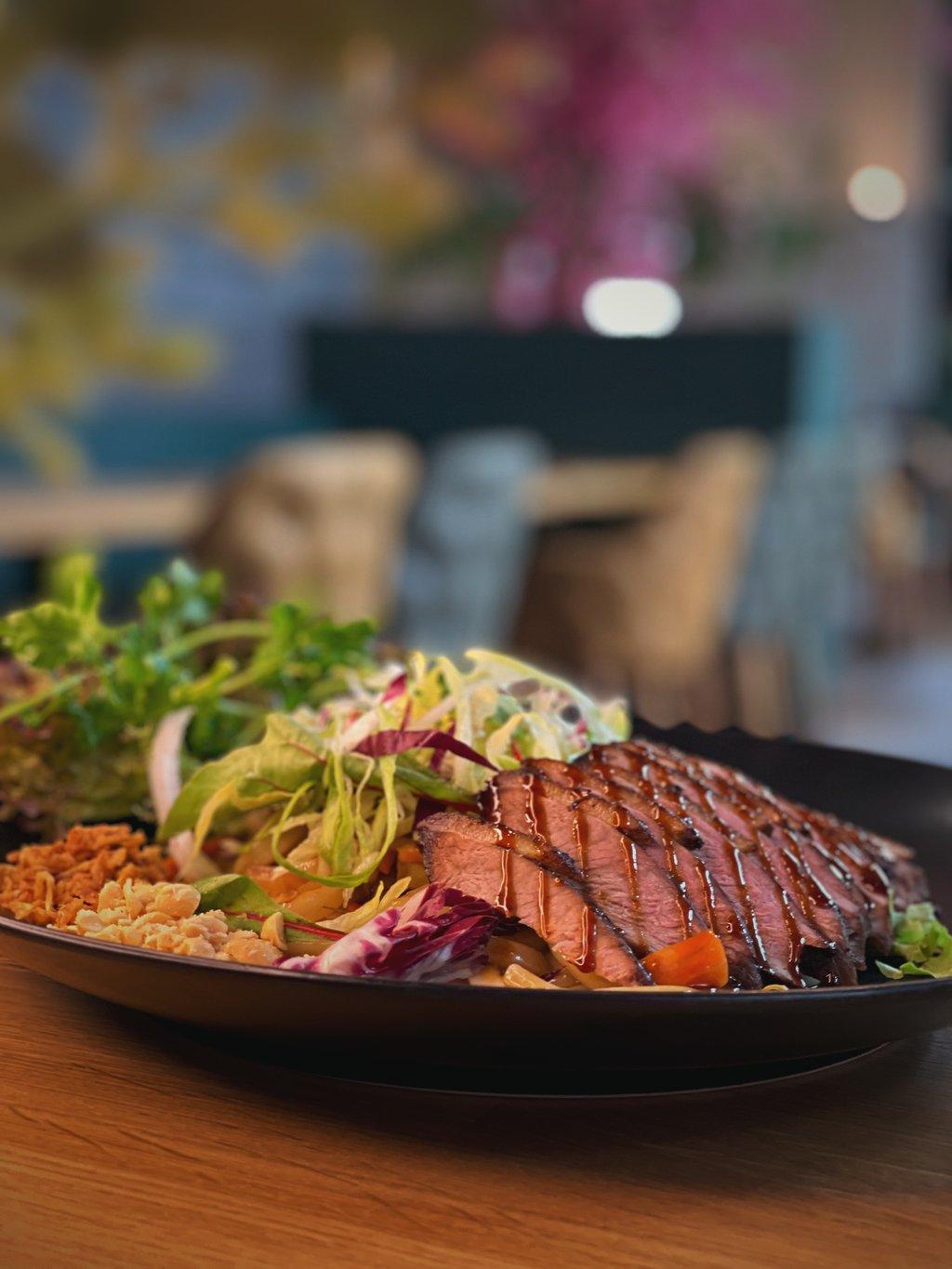Bun Bowl Grillente – Vietnamesisch · vom Grill